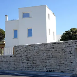La Finestra Sul Mare Apartment